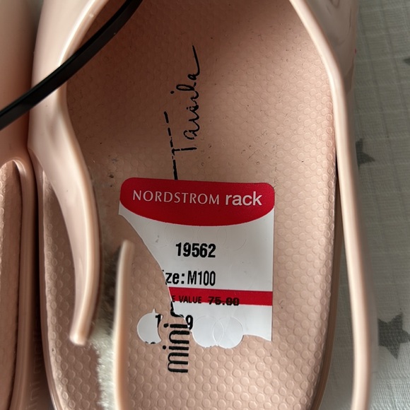 Mini Melissa+Tarsila Do Amaral Slides - Picture 4 of 12